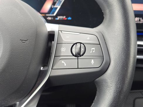 Used 2025 BMW X1 xDrive28i image 33