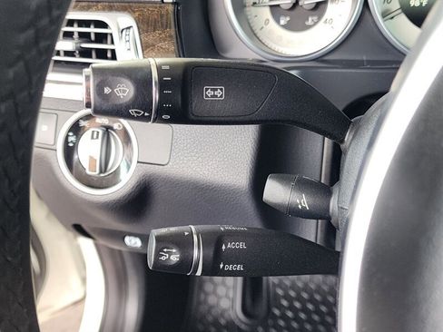Used 2014 Mercedes-Benz E 350 Sedan image 37