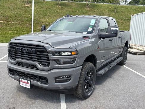 New 2026 RAM 2500 Big Horn AWD/4WD image 23