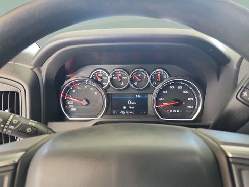 Used 2022 Chevrolet Silverado 1500 Custom w/ Safety Confidence Package RWD image 10