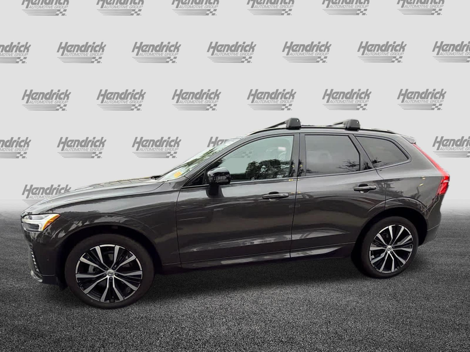 Certified 2025 Volvo XC60 B5 Plus AWD/4WD image 9