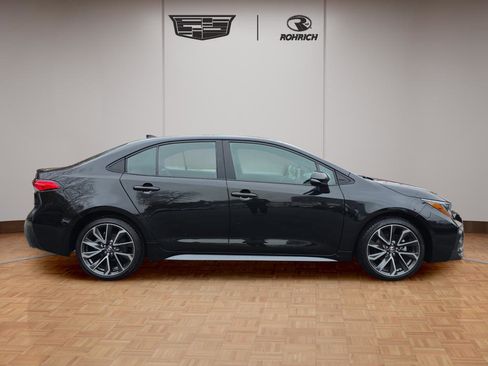 Used 2022 Toyota Corolla SE image 6