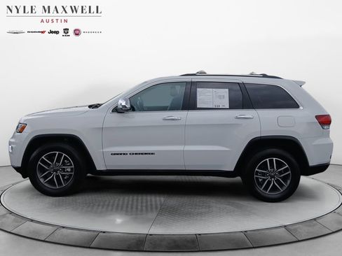 Used 2021 Jeep Grand Cherokee Limited w/ Sun & Sound Group RWD image 13