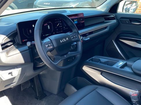 New 2026 Kia EV9 Light image 13