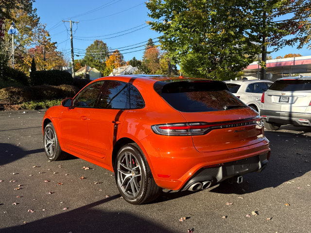 Used 2024 Porsche Macan S AWD/4WD image 2