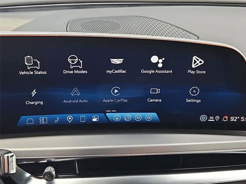 New 2026 Cadillac Lyriq Luxury w/ LPO, Floor Liner Package AWD/4WD image 15