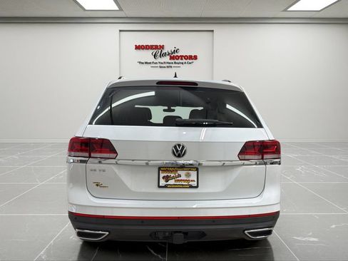 Used 2023 Volkswagen Atlas SE w/ Panoramic Sunroof Package FWD image 6