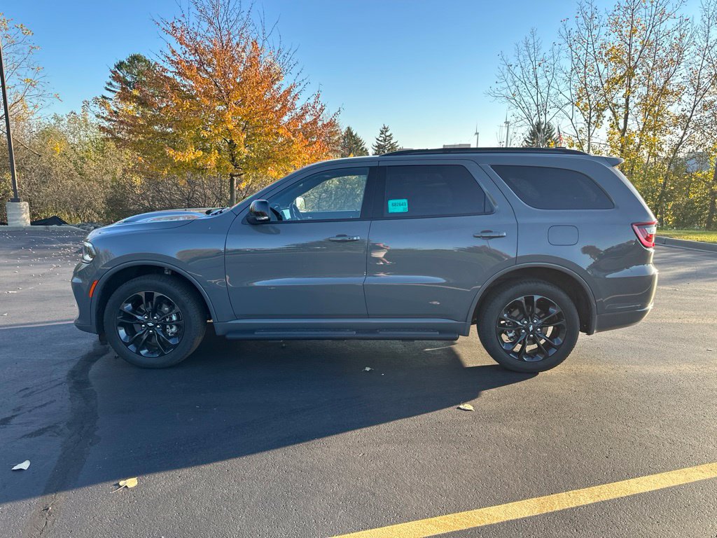 Used 2025 Dodge Durango GT AWD/4WD image 6