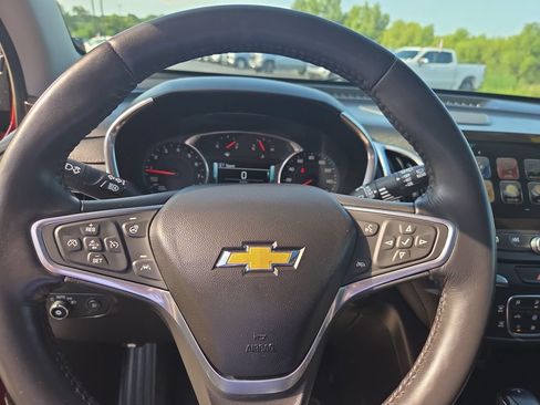 Certified 2018 Chevrolet Equinox Premier FWD image 13