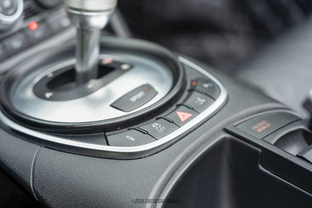 Used 2012 Audi R8 V8 AWD/4WD image 40