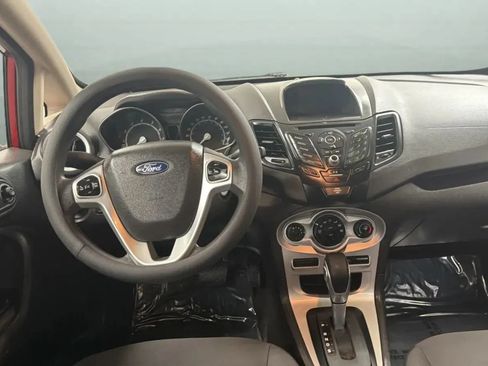 Used 2017 Ford Fiesta SE FWD image 11