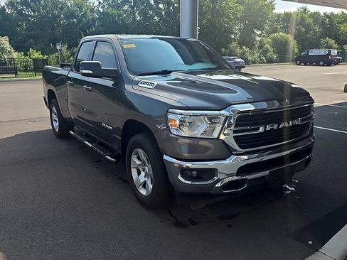 Used 2021 RAM 1500 Big Horn AWD/4WD image 3