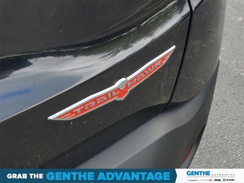 Used 2015 Jeep Renegade Trailhawk w/ Popular Equipment Group image 6