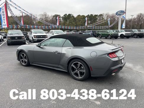 Used 2024 Ford Mustang Premium image 31