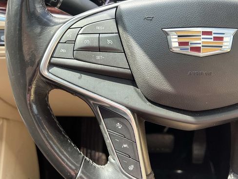 Used 2019 Cadillac XT5 Luxury FWD image 24