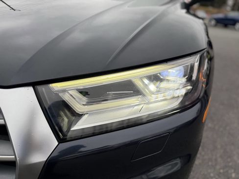 Used 2018 Audi Q5 2.0T Premium Plus w/ Premium Plus Package image 19