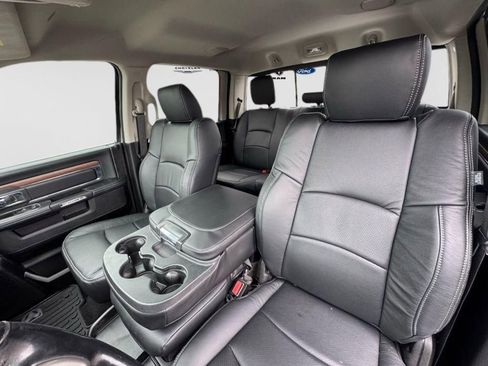Used 2018 RAM 1500 Laramie AWD/4WD image 15