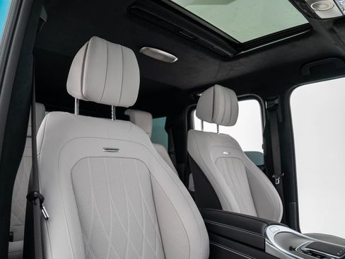 Used 2026 Mercedes-Benz G 63 AMG 4MATIC image 32