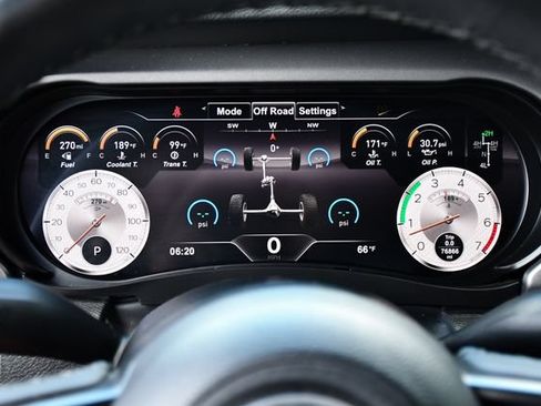 Used 2023 Jeep Gladiator Sport AWD/4WD image 21