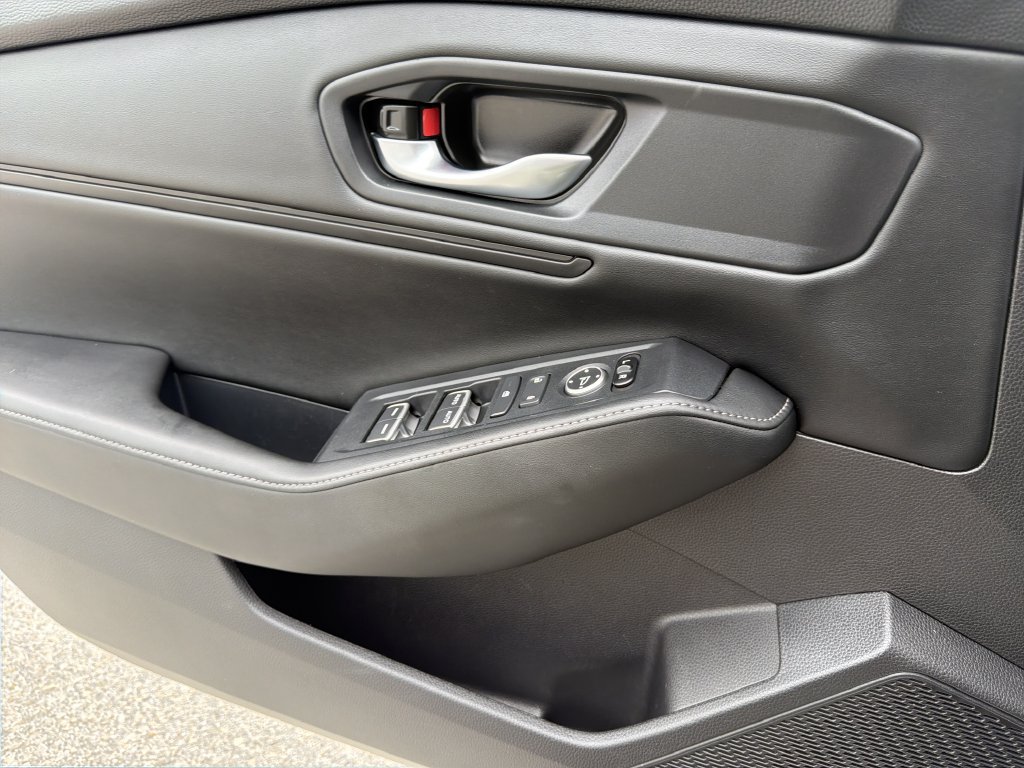 Used 2025 Honda Accord Sport image 21