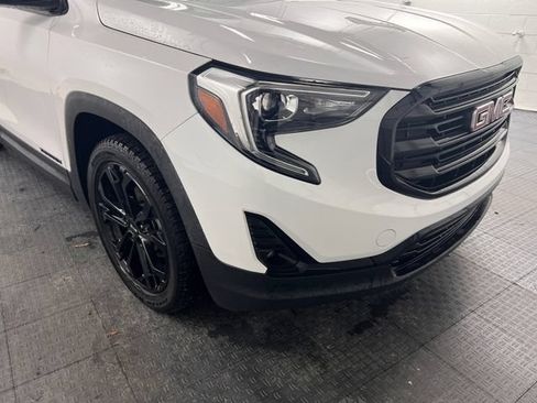 Used 2021 GMC Terrain SLT w/ Elevation Edition FWD image 8