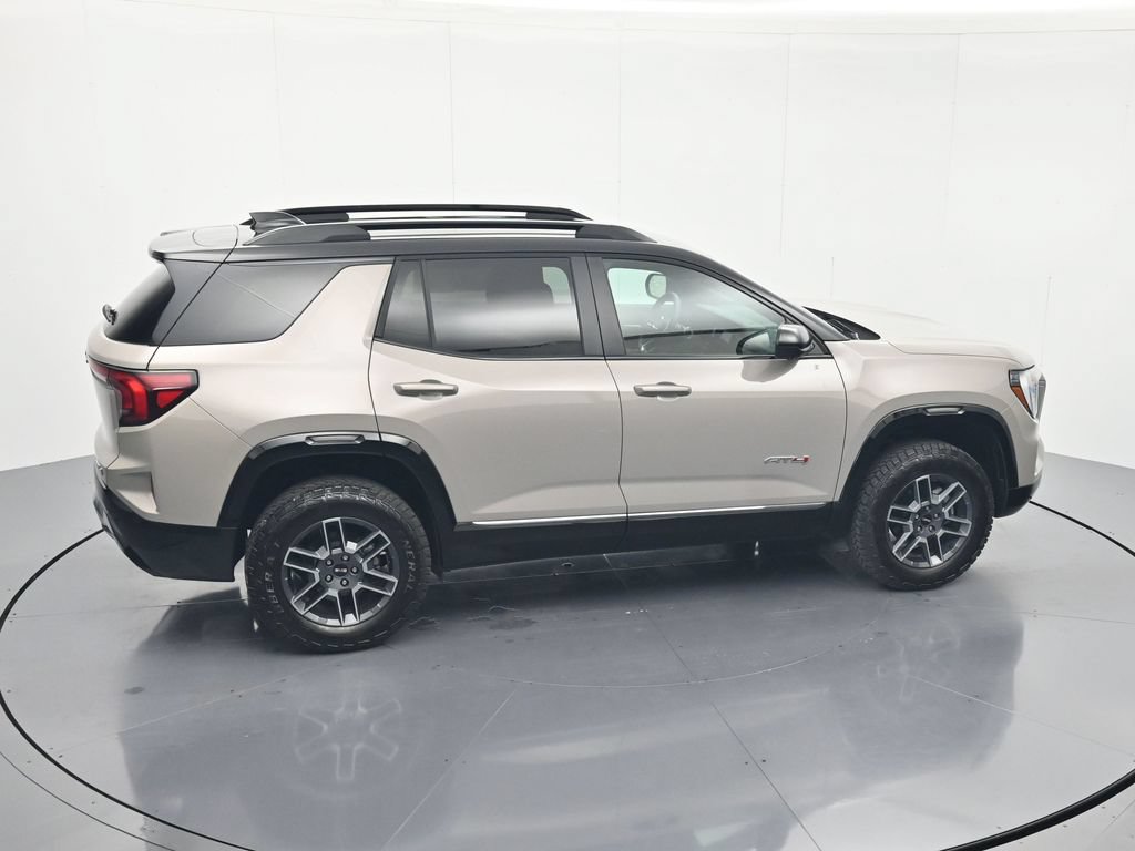 Used 2026 GMC Terrain AT4 w/ Technology Package II AWD/4WD image 32