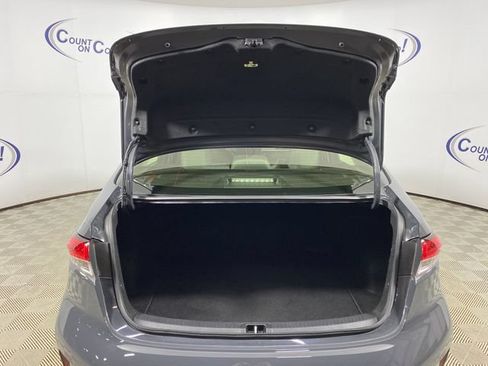 Used 2024 Toyota Corolla LE FWD image 6