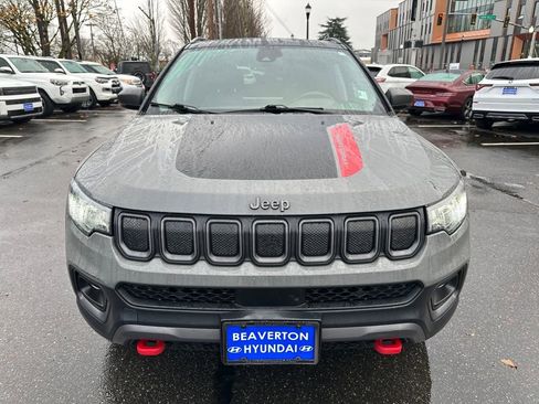 Used 2022 Jeep Compass Trailhawk w/ Sun and Sound Group image 9