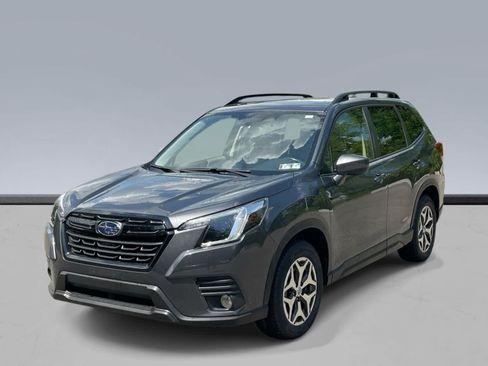 Used 2023 Subaru Forester Premium AWD/4WD image 1
