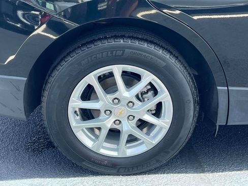 Used 2023 Chevrolet Equinox LS FWD image 11