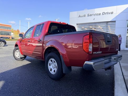 Used 2012 Nissan Frontier S image 4
