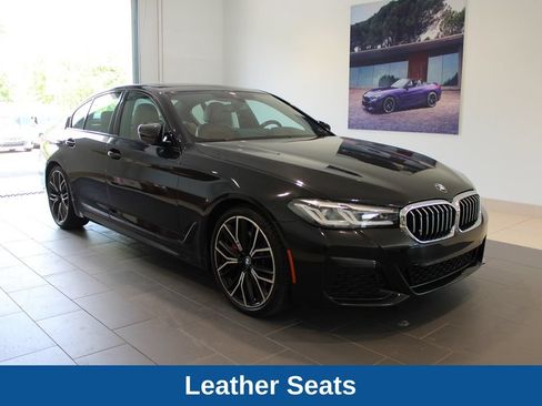 Used 2021 BMW 530i w/ M Sport Package RWD image 2