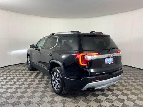 Used 2023 GMC Acadia SLT AWD/4WD image 8