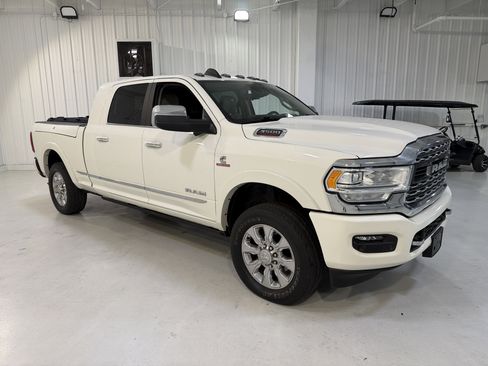 Used 2022 RAM 3500 Limited image 7