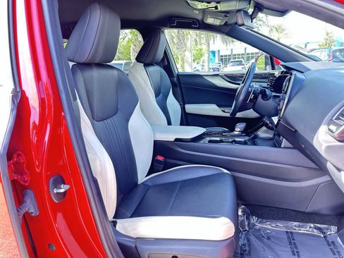 Used 2023 Lexus NX 250 FWD w/ Towing Package (2000 Lbs) image 17