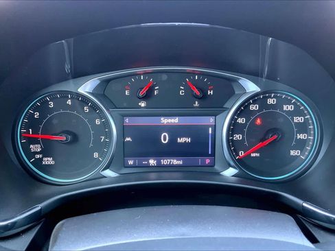 Used 2024 Chevrolet Equinox RS w/ RS Leather Package FWD image 26