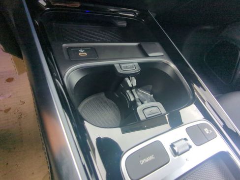 New 2025 Mercedes-Benz GLA 250 image 8