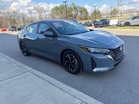 Used 2024 Nissan Sentra SV image 6