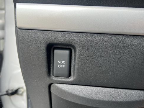 Used 2011 Nissan Sentra 2.0 image 19