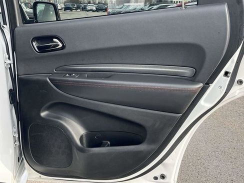 Used 2023 Dodge Durango GT image 25