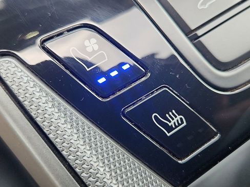 Certified 2023 Porsche 911 Carrera S image 19