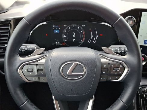 Used 2022 Lexus NX 350 AWD image 19
