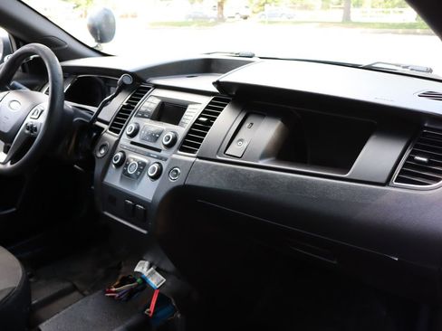 Used 2013 Ford Taurus Police Interceptor AWD image 17