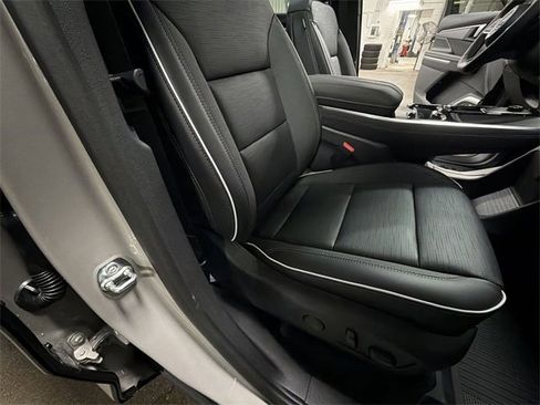 New 2026 Buick Enclave Sport Touring w/ Super Cruise Package image 62