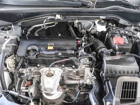 Certified 2025 Honda HR-V Sport image 29