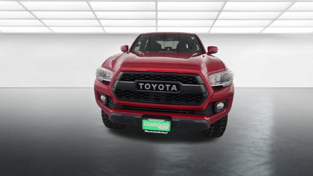 Used 2023 Toyota Tacoma TRD Off-Road AWD/4WD image 2