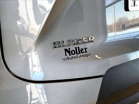 Used 2023 Chevrolet Blazer LT w/ Convenience Package image 8