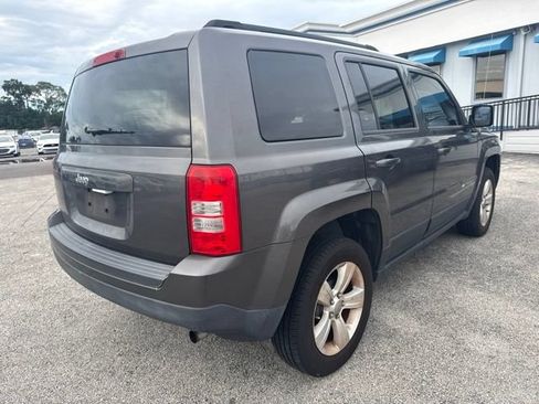 Used 2016 Jeep Patriot Sport w/ Power Value Group FWD image 5