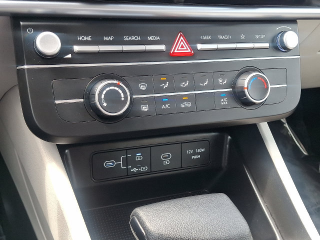 Used 2025 Hyundai Tucson SE AWD/4WD image 14