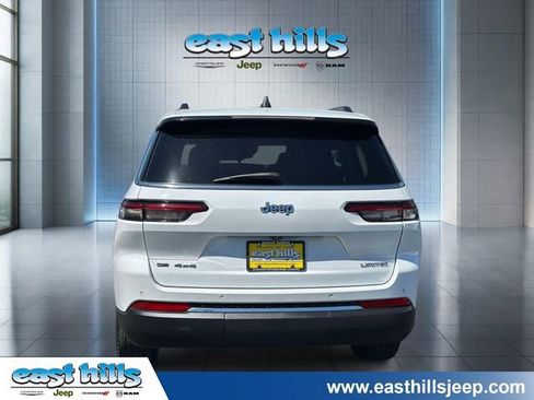 Used 2022 Jeep Grand Cherokee L Limited AWD/4WD image 4